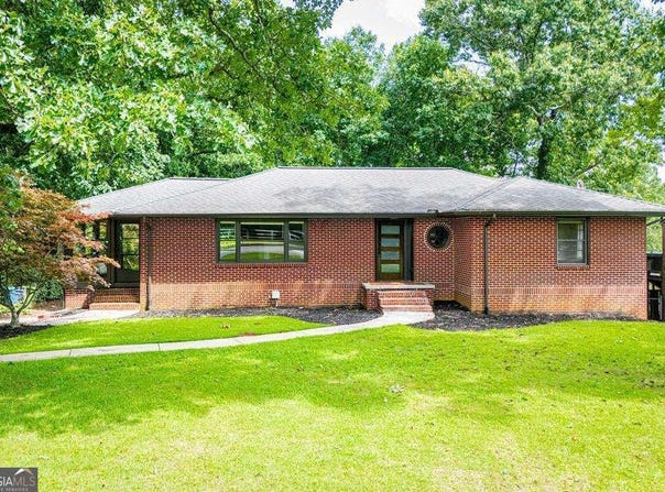 2020 Maple Street, Carrollton, GA 30117