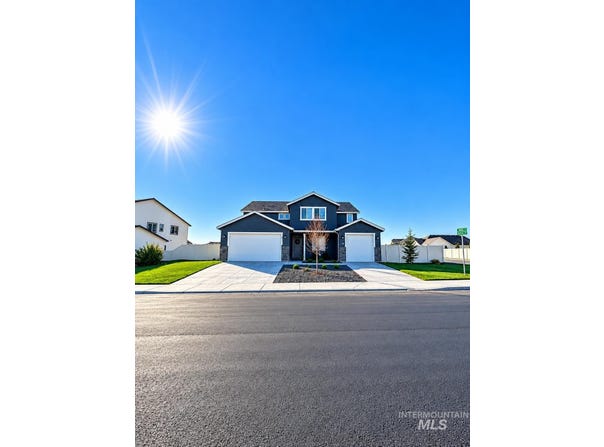14327 Fractus Dr, Caldwell, ID 83607