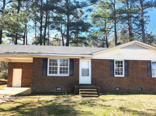 5500 Gaskins Road, Grimesland, NC 27837