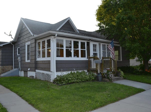1203 Academy Street, Elroy, WI 53929