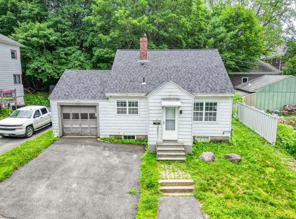 3 Gedney Street, Augusta, ME 04330