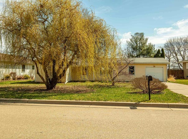 201 S Kerch Street, Brooklyn, WI 53521