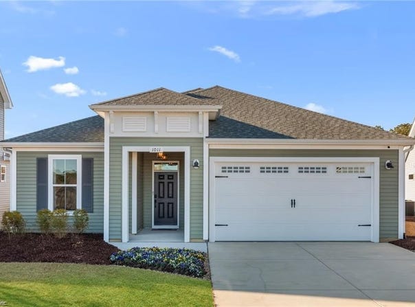 121 Riparian Drive, Suffolk, VA 23434