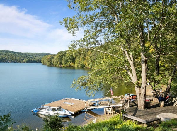 1018 Route 292, Holmes, NY 12531