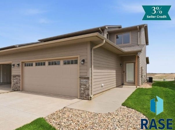 6148 S Bison Pl, Sioux Falls, SD 57108