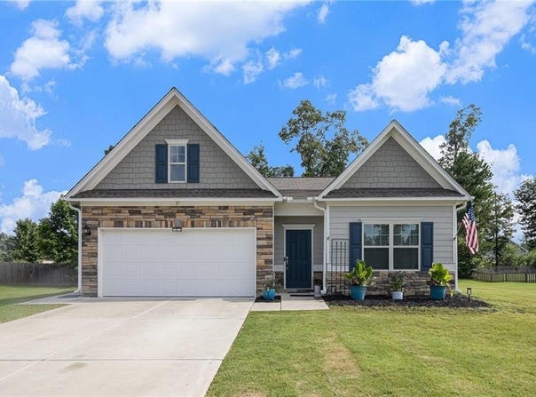 11 Rambling Oaks Drive NE, Rome, GA 30165