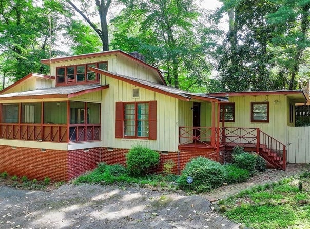 8805 Lake Drive, Snellville, GA 30039