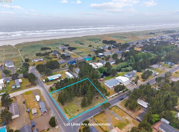 29507 I St, OceanPark, WA 98640