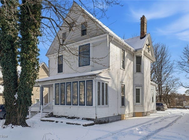 604 E Buchtel Avenue, Akron, OH 44304