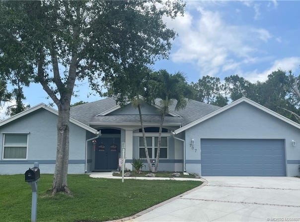 707 SE Pin Oak Terrace, Stuart, FL 34997