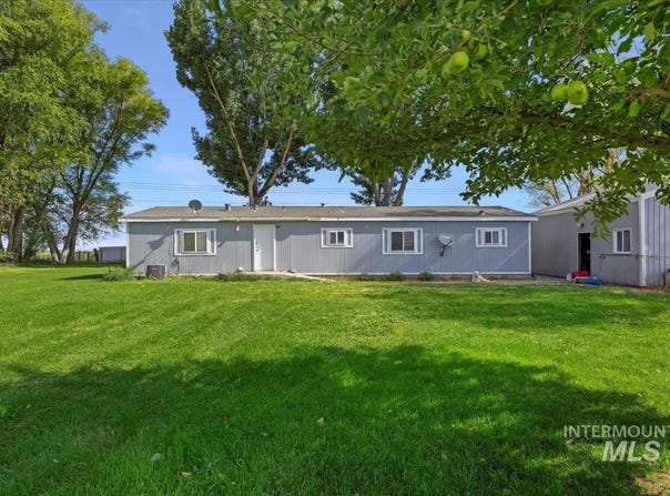 1009 E 200 N, Declo, ID 83323