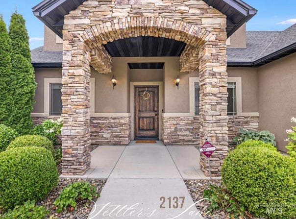 2137 Settlers Ln, Twin Falls, ID 83301