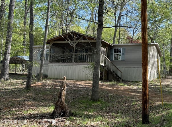 807 Little Dogwood Rd, Kingston, TN 37763