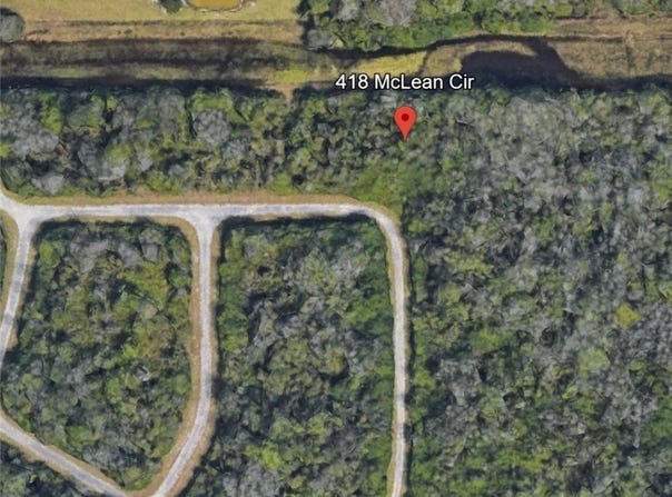 418 McLean Circle, Lehigh Acres, FL 33972
