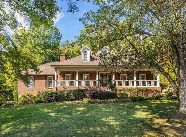 2968 Hampton Cove Way SE, Owens Cross Roads, AL 35763