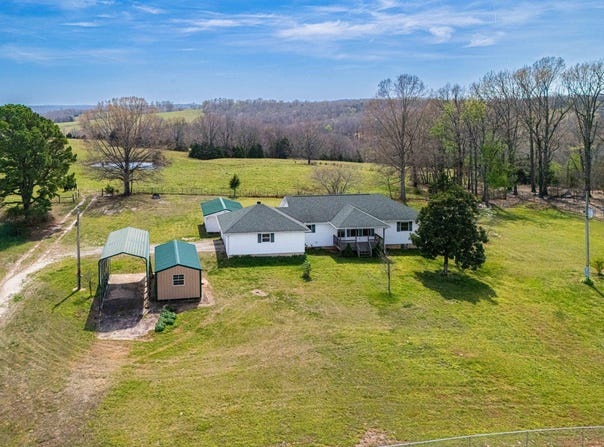 33214 U.S. 160, Tecumseh, MO 65760
