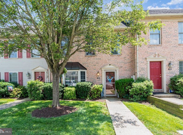 356 STONEHEDGE LANE, MECHANICSBURG, PA 17055