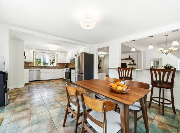 41 Cross St, Winchester, MA 01890