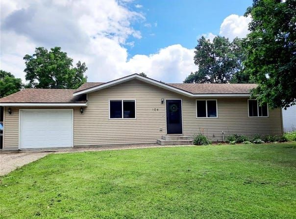 104 9th Avenue N, Cold Spring, MN 56320