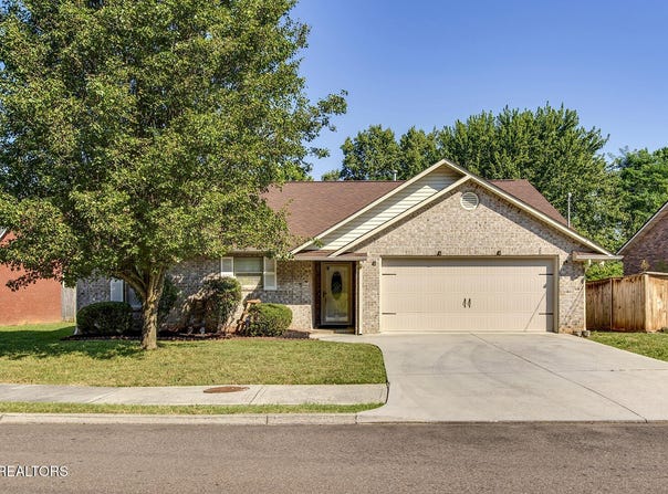 1853 Tillery Square Lane, Knoxville, TN 37912