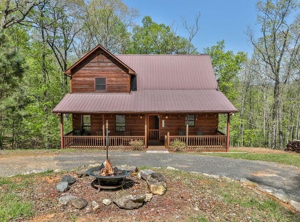 39 Nadir Court, Ellijay, GA 30540