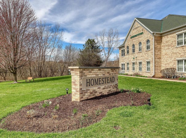 2720 Northview Rd, Waukesha, WI 53188