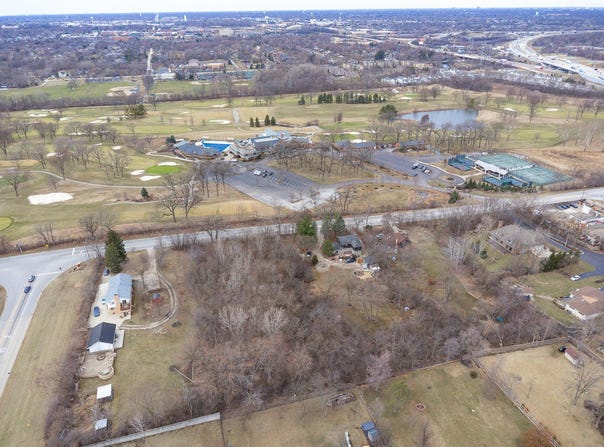 7445 Willow Springs Road, Countryside, IL 60525