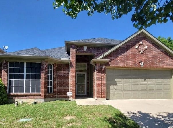 4905 Park Oak Court, Fort Worth, TX 76137