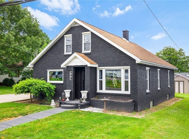 360 Garfield Avenue NW, Carrollton, OH 44615