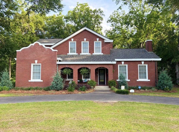 621 CHURCH ST, Andalusia, AL 36420