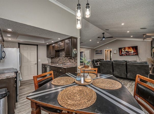8421 Woodhue Drive, Oklahoma City, OK 73135
