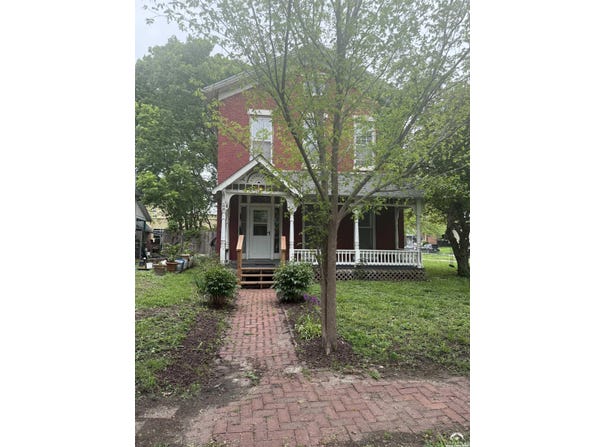 1001 Rhode Island Street, Lawrence, KS 66044