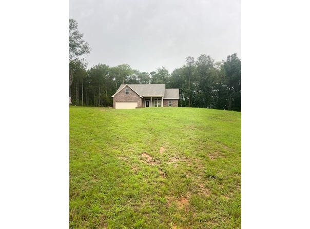 1073 Hillcrest Farm Lane, Summit, MS 39666