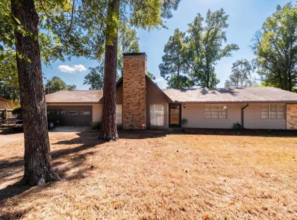 2705 Parnell Rd, El Dorado, AR 71730