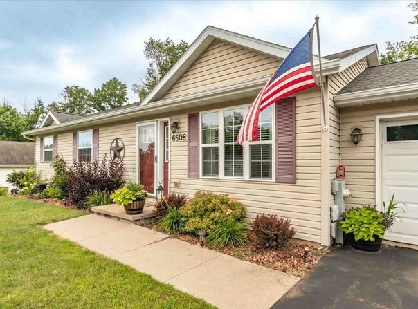 6608 CONNER DAVIS DRIVE, Wausau, WI 54401