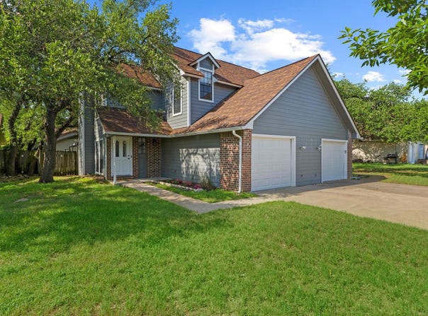 8805 Clearbrook TRL, Austin, TX 78729