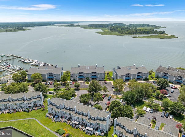 721 OYSTER COVE DRIVE, GRASONVILLE, MD 21638