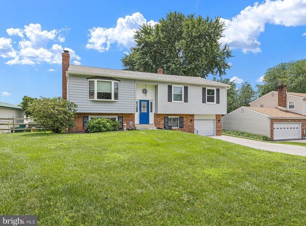 327 MITCHELL DRIVE, WILMINGTON, DE 19808