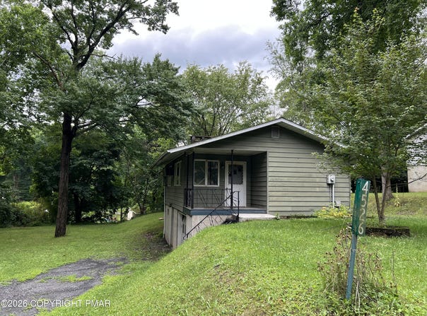 4526 Springdale Lane, Stroudsburg, PA 18360