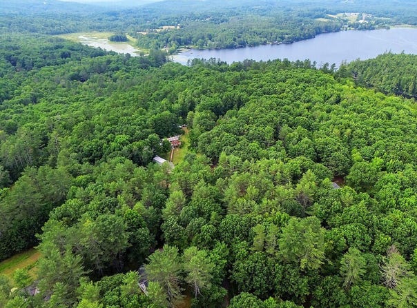 2 Falling Pines Lane, Readfield, ME 04355
