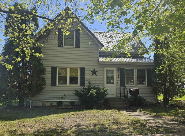 619 Main Avenue S, Britt, IA 50423