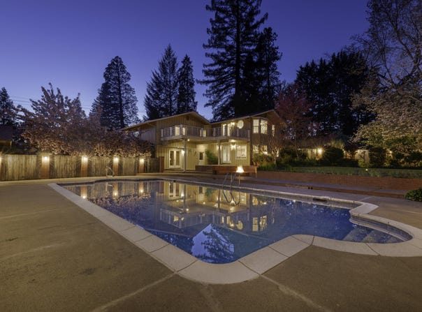 1345 NE 9th Street, Grants Pass, OR 97526