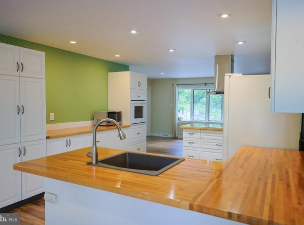 175 MOUNTAIN HEIGHTS ROAD, FRONT ROYAL, VA 22630