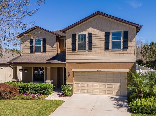 2208 LANDSIDE DRIVE, VALRICO, FL 33594