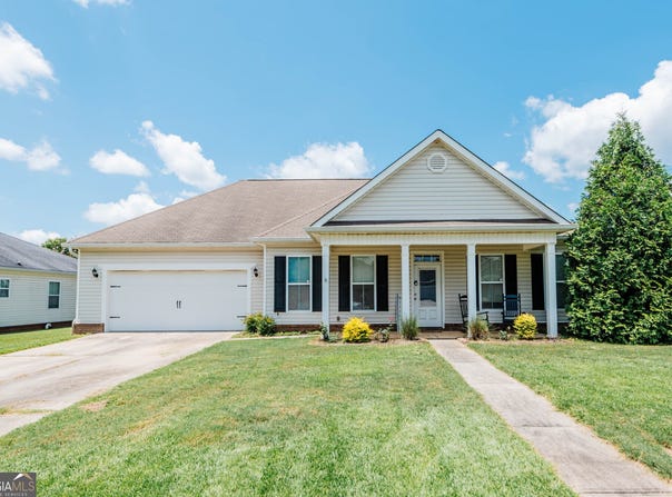 109 Harmony, Bonaire, GA 31005