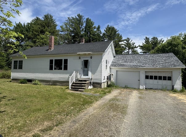 3 Trestle Road, Medford, ME 04463