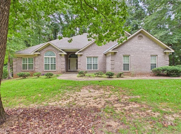 38 Wildwood Plantation Drive, Cataula, GA 31804