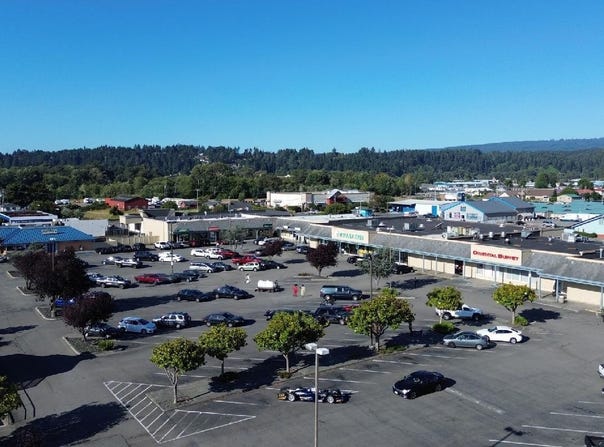 5000 Valley W Boulevard, Arcata, CA 95521