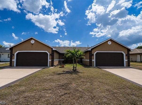 3812-3814 SE 11th Avenue, Cape Coral, FL 33904