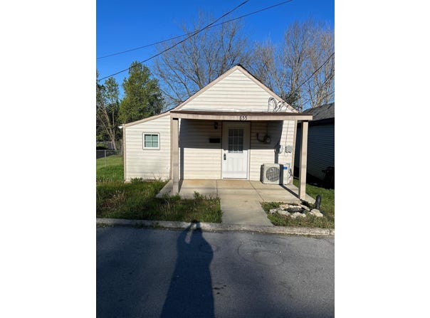 855 Horton Drive, Paris, KY 40361